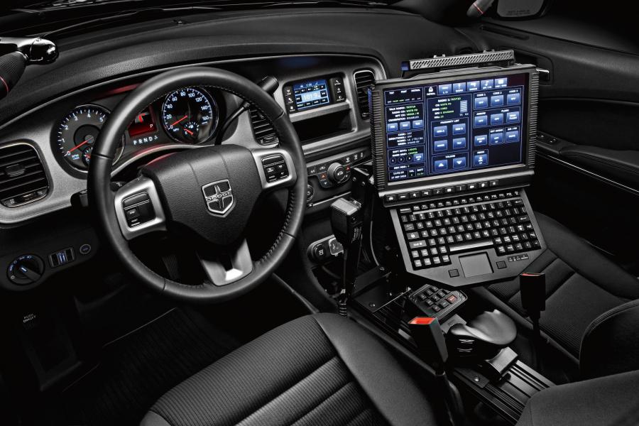  Dodge Charger Pursuit Police 2010 года  (фото 42 из 50)